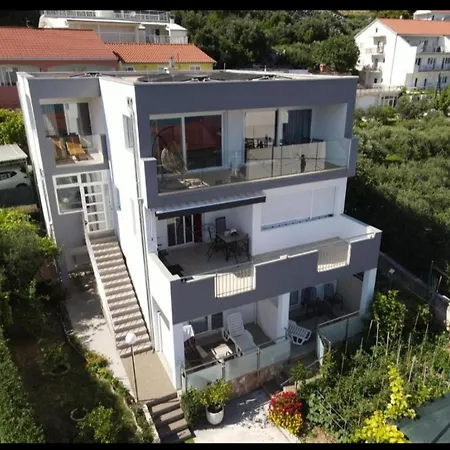 Apartments Anaivana Trogir Exterior foto